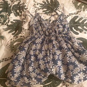 brand-american eagle|color-blue,white|type of clothing-short romper|size-large